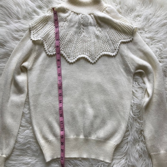 Vintage Ivory Crochet Sweater - Picture 7 of 7